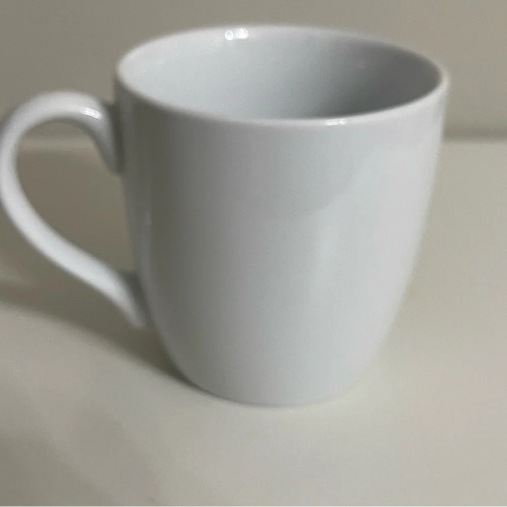 Retired‎ Pottery Barn Rudolph White and Yellow Mug